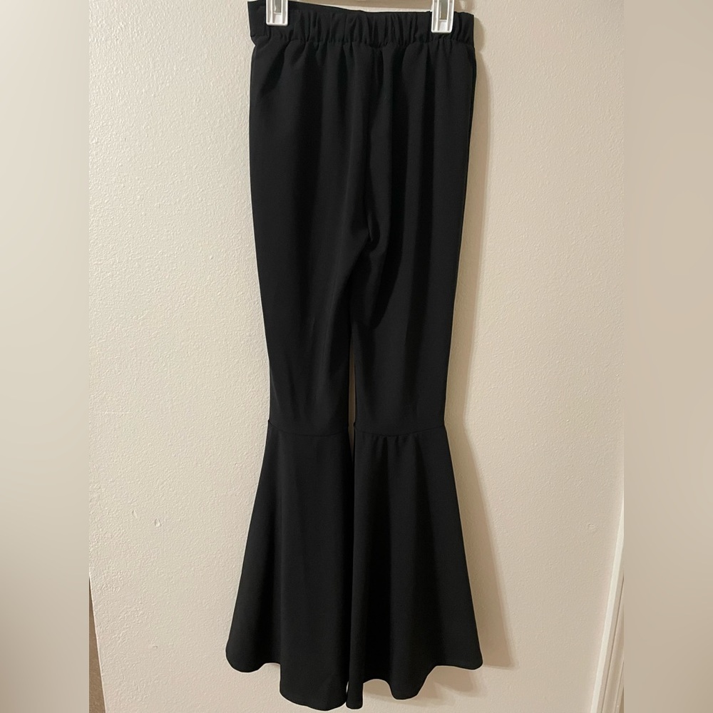 Crop Top & Bell Bottom Set - Picture 7 of 7
